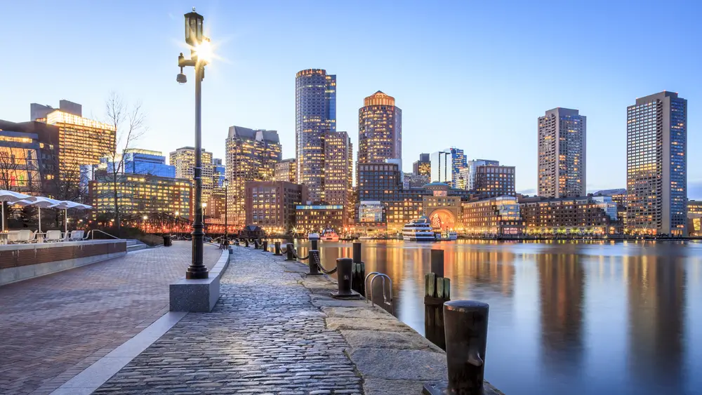 Boston Flights - Book your flights to Boston now!