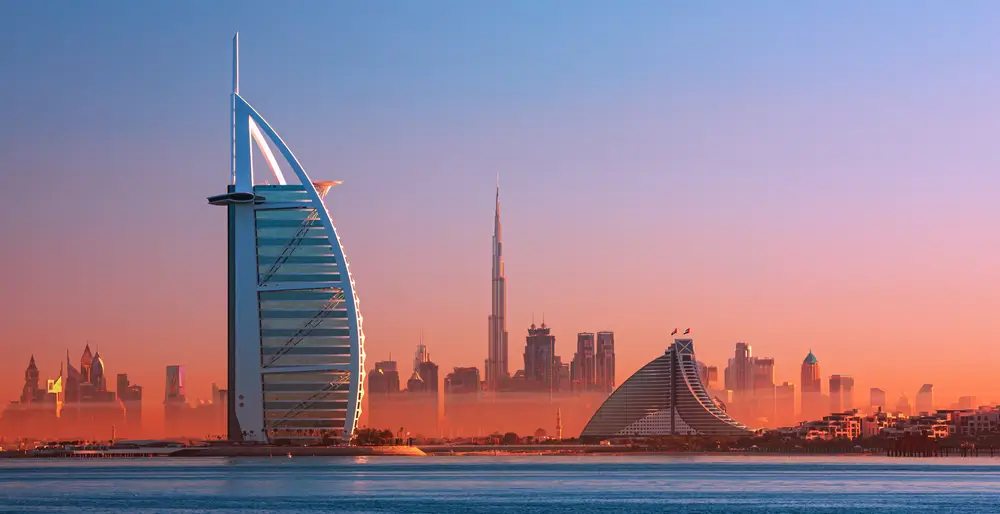 Cheap flights to Dubai - Book your flights to X now!