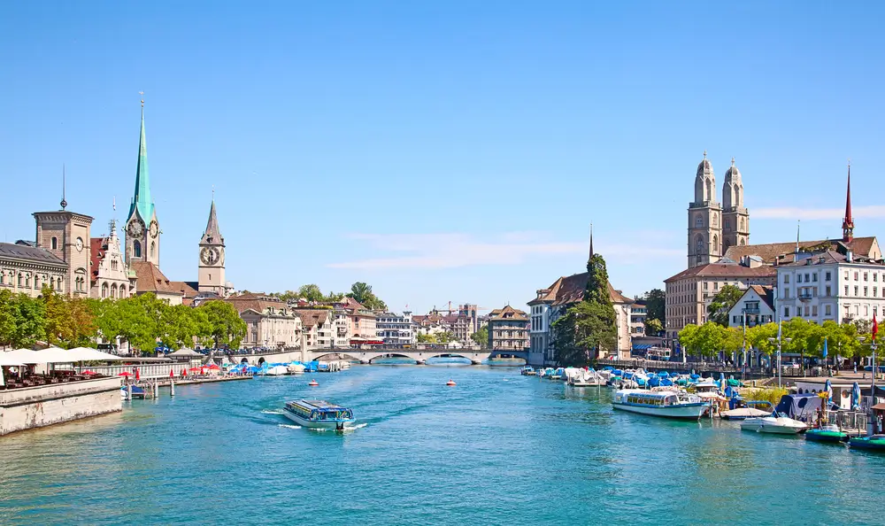 Cheap flights to Zurich - Book your flights to Zurich now!