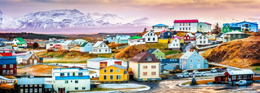 Iceland flights - Book your flights to Iceland now!