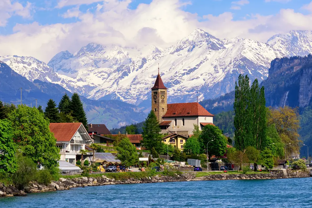 Switzerland flights - Book your flights to Switzerland now!